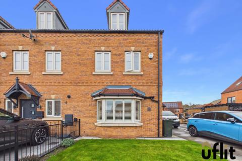4 bedroom terraced house for sale, Countryside Way, Mexborough