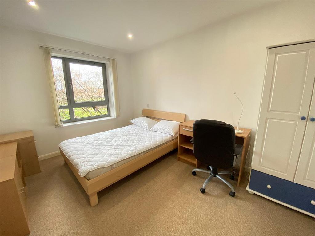 Bedroom.jpg