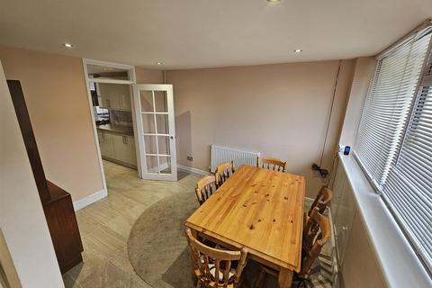 undefined, Wern Goch East, Llanedeyrn, Cardiff