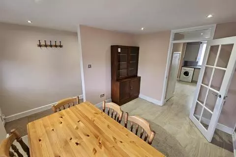 3 bedroom townhouse for sale - View 5
