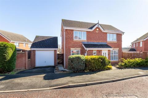 3 bedroom detached house for sale, Blencathra Way, Blaydon-On-Tyne, NE21