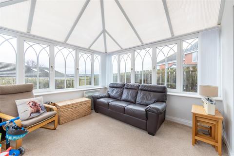 3 bedroom detached house for sale, Blencathra Way, Blaydon-On-Tyne, NE21