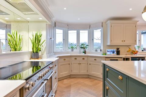 undefined, Grubwood Lane, Cookham Dean, Maidenhead, SL6