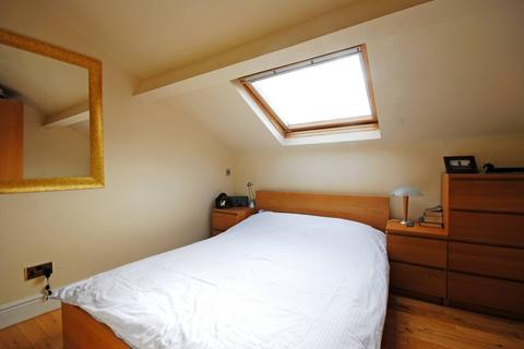 undefined, Salisbury Mews, Fulham, London, SW6
