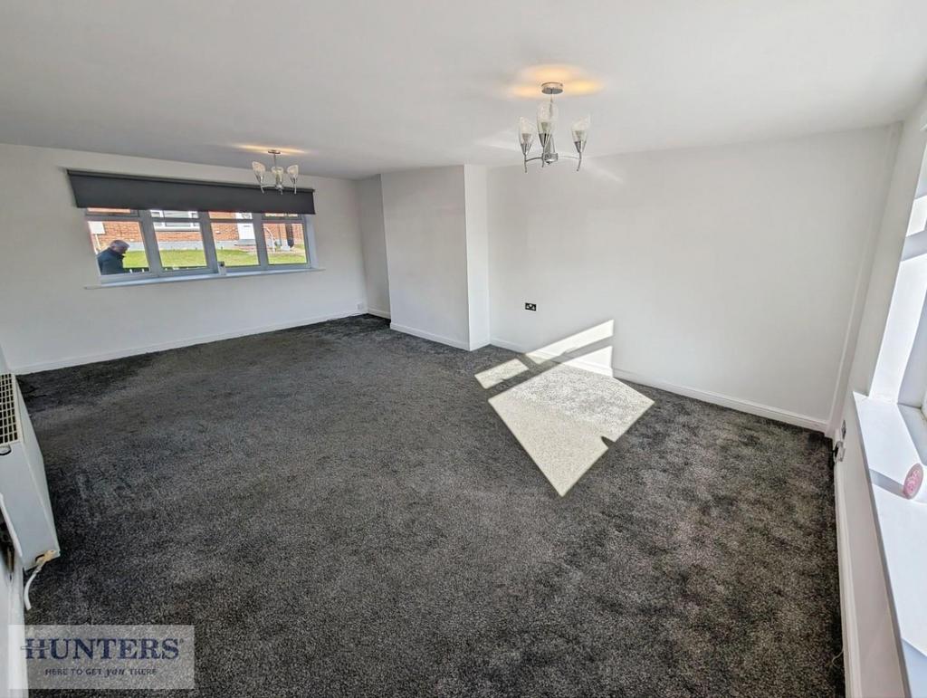 Lounge / Dining Room
