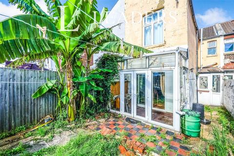 4 bedroom terraced house to rent, Walmer Road, Portsmouth, PO1