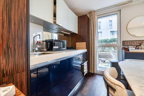 Studio for sale, Gatliff Road, Belgravia, London, SW1W