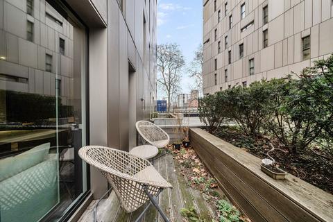 Studio for sale, Gatliff Road, Belgravia, London, SW1W