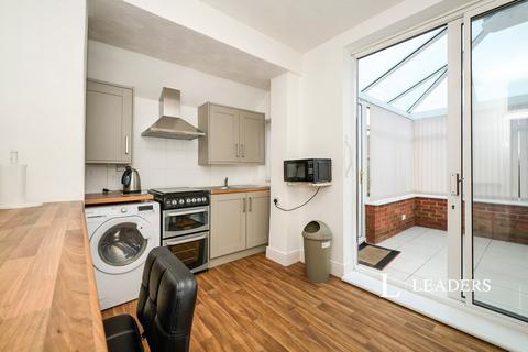 undefined, Kettering Road, Northampton, Northamptonshire, NN3