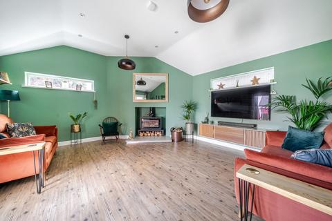 3 bedroom chalet for sale, Exminster, Exeter EX6