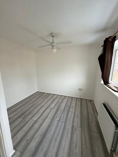 undefined, Harlow, CM18