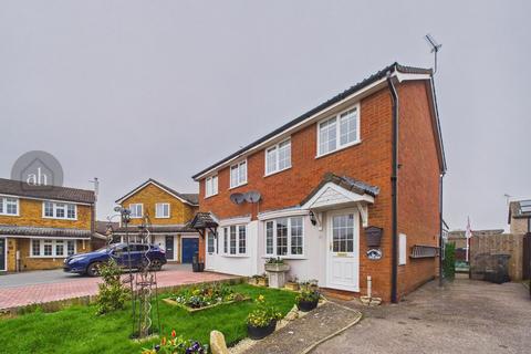 undefined, Oxer Close, Elmswell,