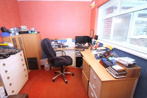 3 bedroom detached house for sale, Long Lane, Halesowen B62