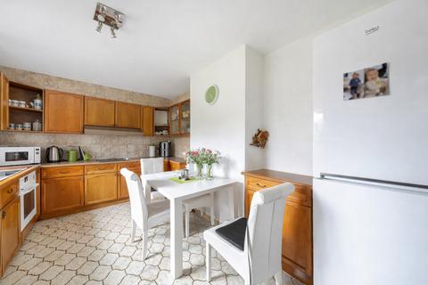 3 bedroom end of terrace house for sale, North Hill Drive, Harold Hill, RM3