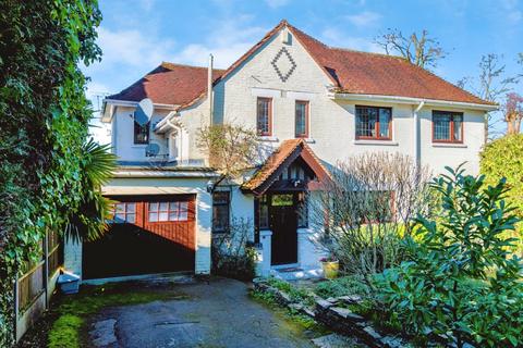 5 bedroom detached house for sale, Pinehurst Road, Southampton