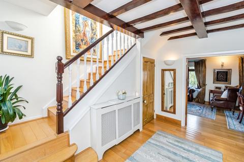 5 bedroom detached house for sale, Pinehurst Road, Southampton