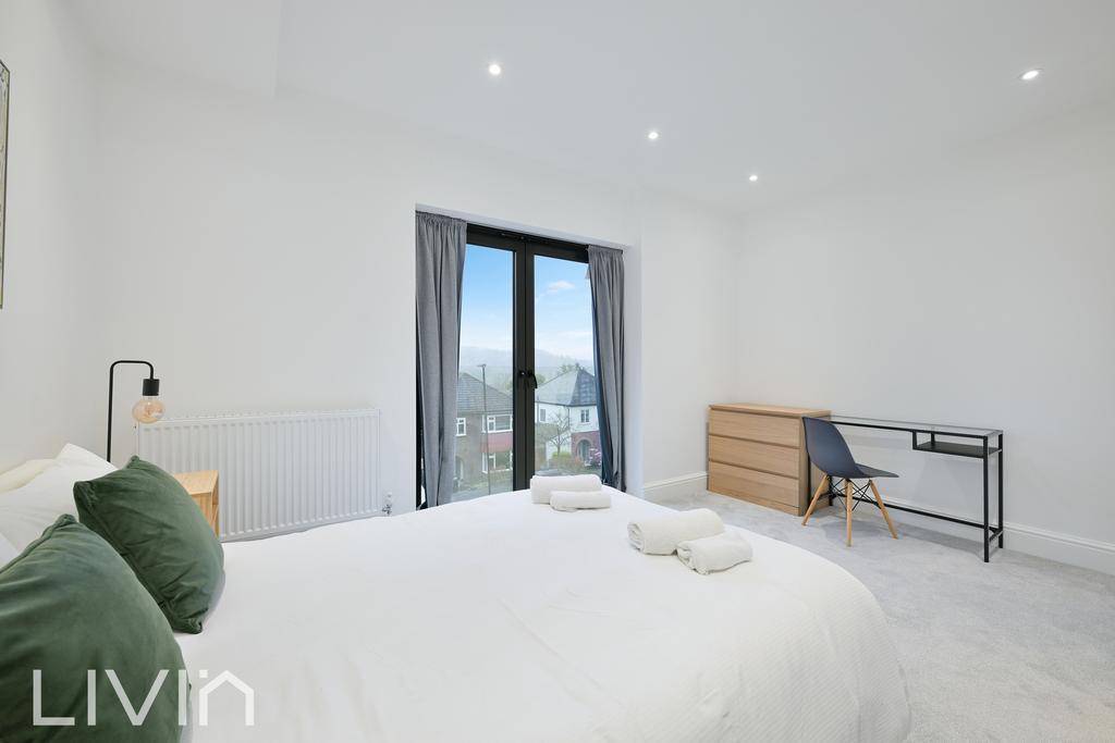 Maplehurst square, 7  (11)