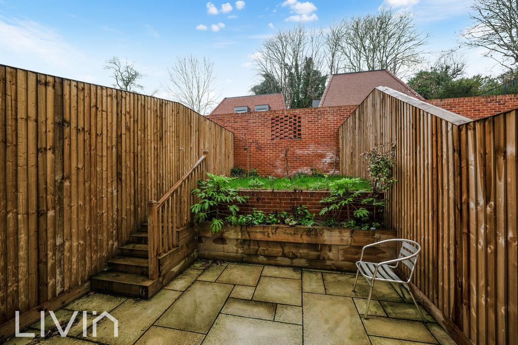 Maplehurst square, 7  (15)