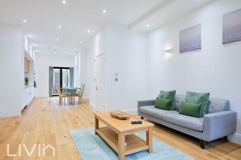 undefined, 29 The Grove, Coulsdon CR5