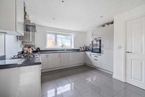 4 bedroom detached house for sale, Frossell Court, Wootton