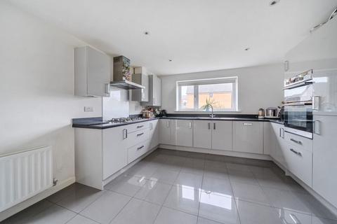 4 bedroom detached house for sale, Frossell Court, Wootton