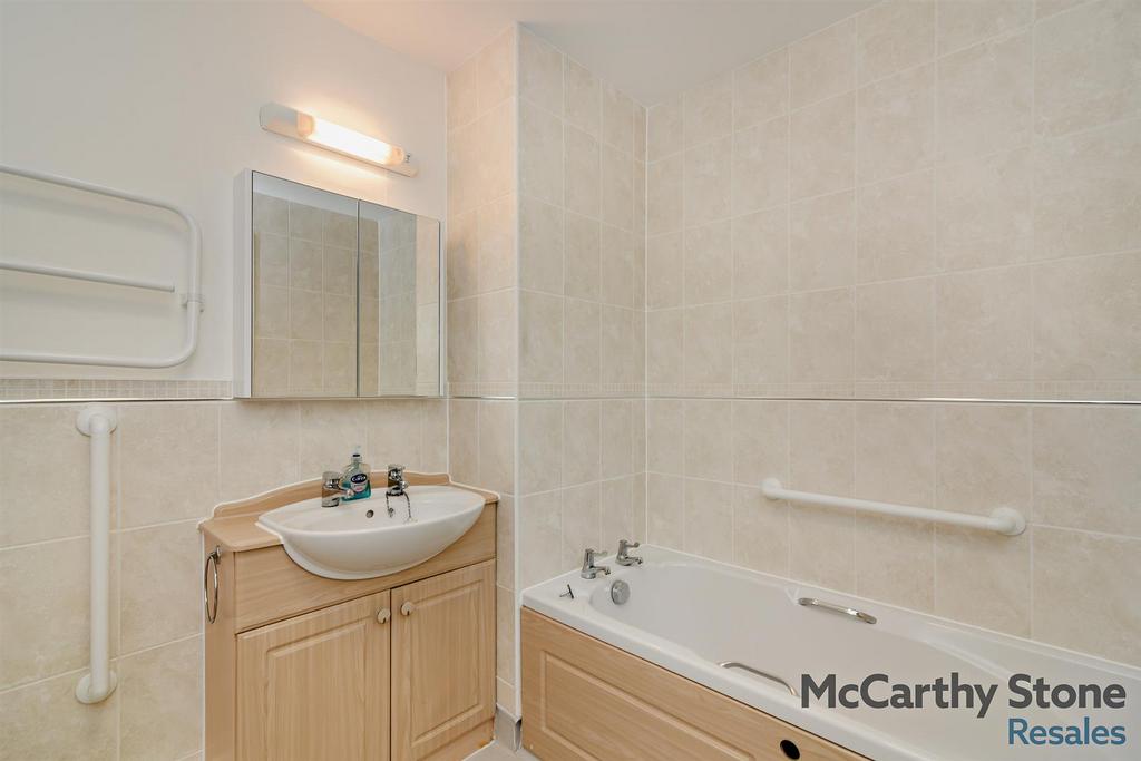 8678226-interior21-800.jpg