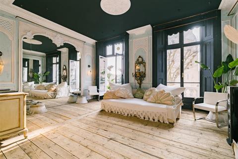 undefined, Randolph Avenue, Little Venice W9