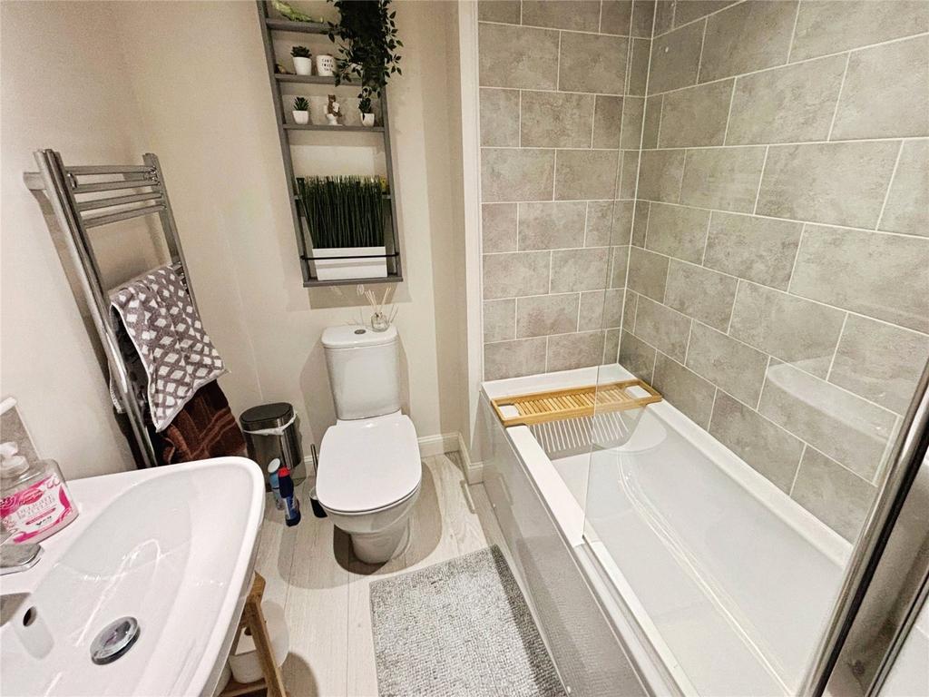 Bathroom/Wc