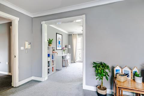 2 bedroom apartment for sale, Leeds LS7