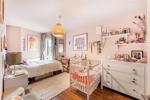 undefined, Geldeston Road, London, E5