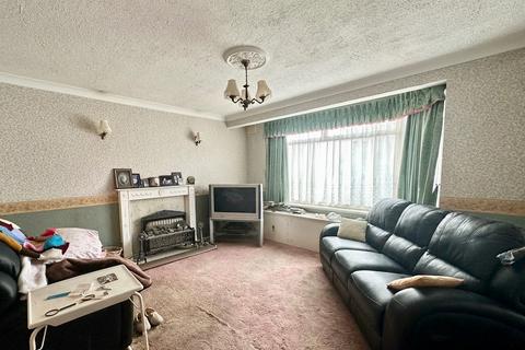 3 bedroom end of terrace house for sale, Mount Pleasant Road, Romford