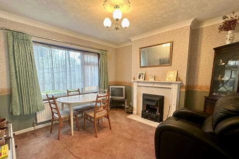 3 bedroom end of terrace house for sale, Mount Pleasant Road, Romford