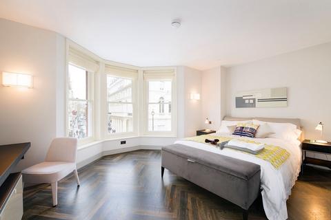 2 bedroom apartment to rent, St. James's Place London, SW1A