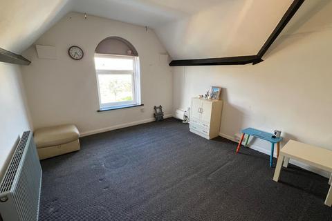 1 bedroom flat to rent, Merritts Brook Lane, Northfield