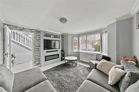 3 bedroom semi-detached house for sale, New Close, Feltham
