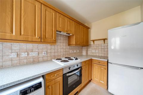 2 bedroom terraced house for sale, Strathcona Gardens, Knaphill, Woking