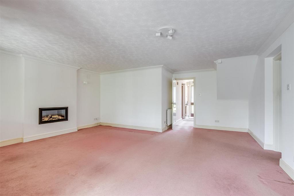 Whetstone Court 6-12.jpg
