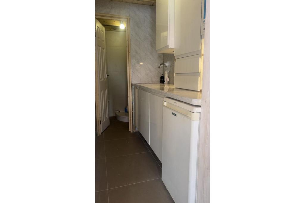 Annex Kitchen