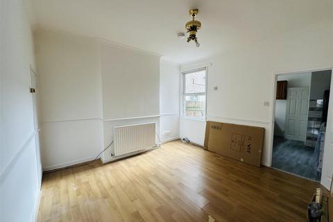 3 bedroom terraced house for sale, Brays Lane, Stoke, Coventry * IDEAL FIRST TIME BUYER PROPERTY *