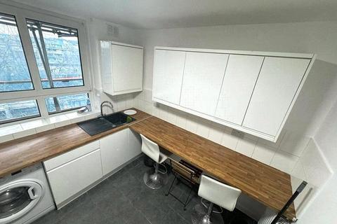 4 bedroom apartment to rent, Boundary Road, London NW8