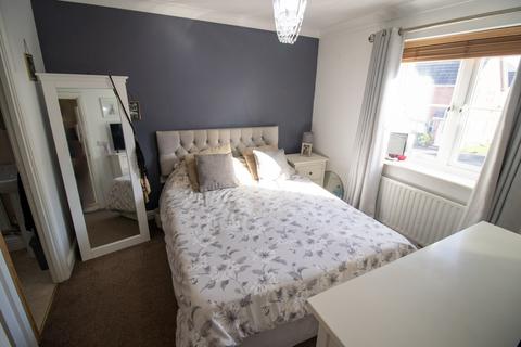 3 bedroom semi-detached house to rent, North Street, Langley Mill, Nottinghamshire, NG16
