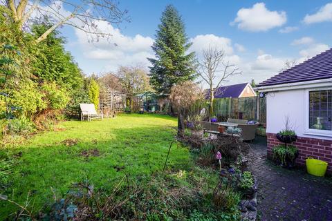 4 bedroom detached house for sale, Westbrook Drive, Chesterfield S40