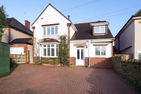 4 bedroom detached house for sale, Westbrook Drive, Chesterfield S40