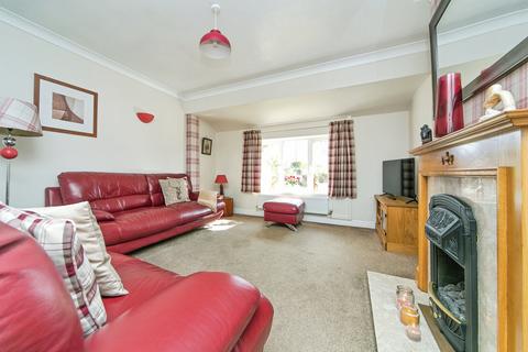 2 bedroom detached bungalow for sale, Stad Berllan, Llangaffo, Gaerwen, LL60