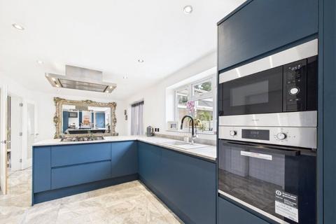 undefined, Trafalgar Close, Muxton, Telford, Shropshire, TF2
