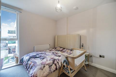 2 bedroom flat for sale, Epping House, 41 Woodgrange Road, London, E7