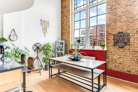 2 bedroom apartment for sale, Highgate Hill, Archway, N19