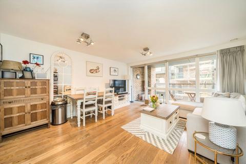 2 bedroom flat for sale, Charles Street, London N19