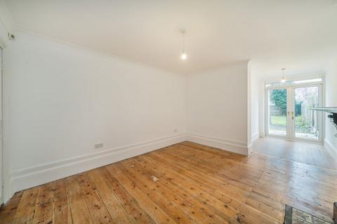2 bedroom flat for sale, Woolstone Road, London SE23