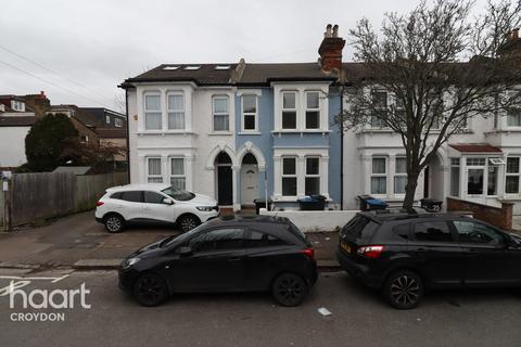 Amberley Grove, Croydon